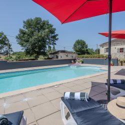 new featured image on our gites page